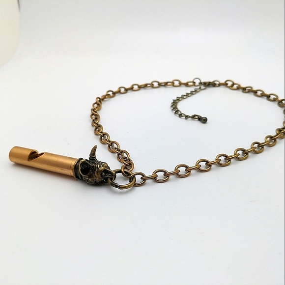 Bold Brass Wolf Whistle Statement Choker Necklace - Picture 2 of 4